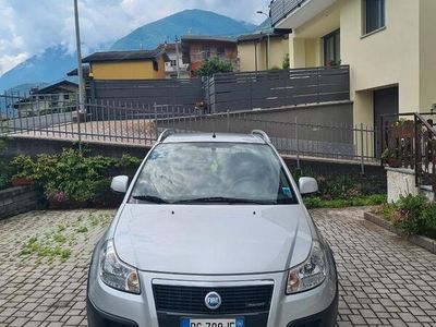 usata Fiat Sedici Sedici1.9 mjt Dynamic 4x4 120cv