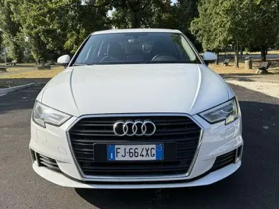 Usata Audi A3 Business 116 CV (85 kW) 2017 Berlina