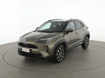 Usata Toyota Yaris Trend 116 CV (85 kW) 2022 Grigio Utilitaria