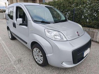 Usata Fiat Qubo Trekking 95 CV (69 kW) 2012 Argento Monovolume