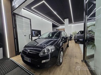 Usata Fiat Punto Evo Dynamic 65 CV (47 kW) 2011 Nero Utilitaria