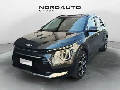 Usata Kia Niro Style 140 CV (102 kW) 2024 Grigio SUV