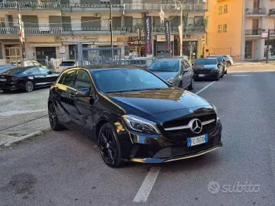 Usata Mercedes A180 116 CV (85 kW) 2016 Berlina