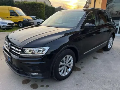 Usata VW Tiguan Business 150 CV (110 kW) 2020 Deep black perlato SUV