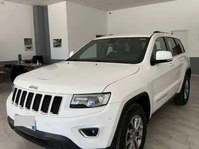 Begagnad Jeep Grand Cherokee