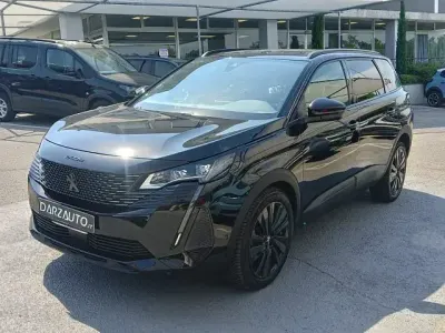 Usata Peugeot 5008 GT 131 CV (96 kW) 2024 Nero metallizzato SUV
