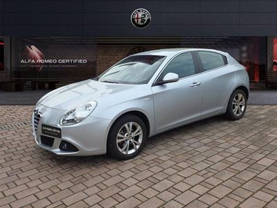 Usata Alfa Romeo Giulietta Distinctive 120 CV (88 kW) 2011 Argento Utilitaria