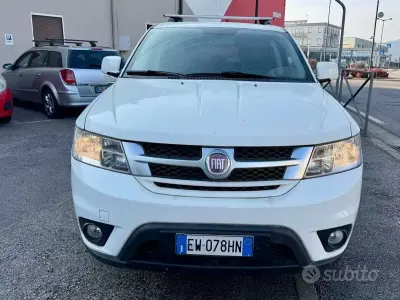 Usata Fiat Freemont Black Code 170 CV (125 kW) 2014 Bianco SUV