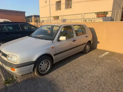 Usata VW Golf III 101 CV (74 kW) 1995 Grigio Berlina
