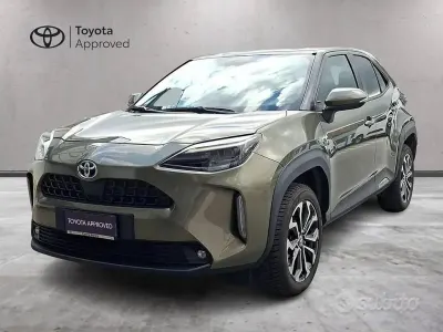 Käytetty Toyota Yaris Cross Trend 116 HP (85 kW) 2022 Ruskea Katumaasturi