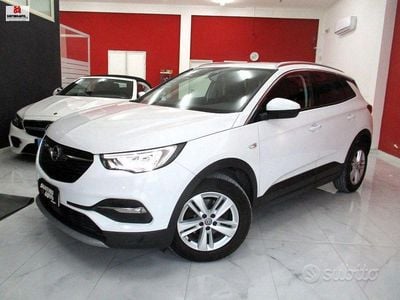 Usata Opel Grandland X Elegance 131 CV (96 kW) 2021 Bianco SUV