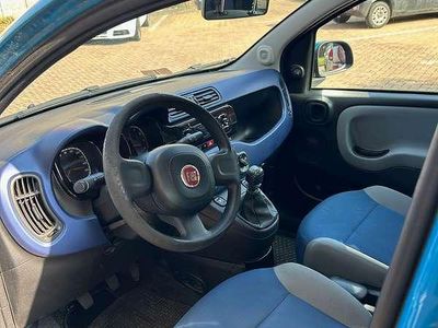 Usata Fiat Panda Pop 69 CV (50 kW) 2012 Blu/azzurro Utilitaria