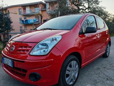 Usata Nissan Pixo 68 CV (50 kW) 2010 Rosso Utilitaria