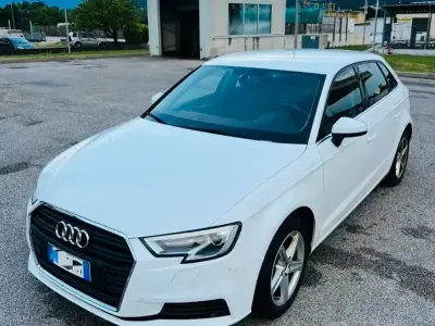 Usata Audi A3 116 CV (85 kW) 2019 Berlina