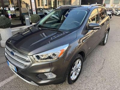 Grigio Usata 2017 Ford Kuga Titanium SUV | 14.500 € (Buon prezzo)