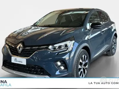 Nuova Renault Captur Techno 91 CV (66 kW) 2025 Blu marine SUV