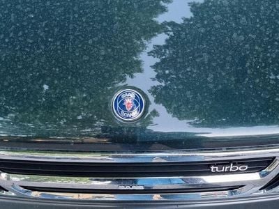 Usata Saab 900 160 CV (117 kW) 1992 Verde Utilitaria