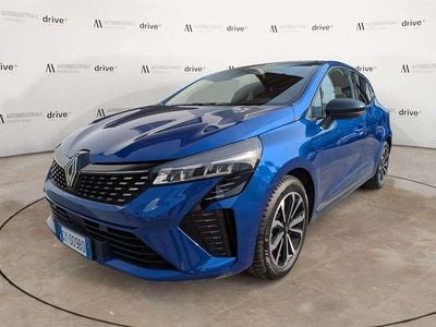 Usata Renault Clio V Techno 91 CV (66 kW) 2025 Blu/azzurro Utilitaria