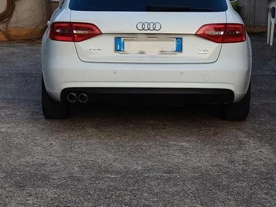 Begagnad Audi A4 Business 136 HK (100 kW) 2015 Vit Kombi