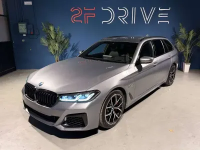 Usata BMW 530e M Sport 292 CV (214 kW) 2023 Grigio Station wagon