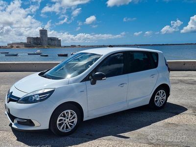 Bianco Usata 2016 Renault Scénic III LIMITED Monovolume | 7500 €