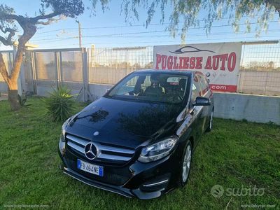 Usata Mercedes B180 Executive 109 CV (80 kW) 2015 Nero Monovolume