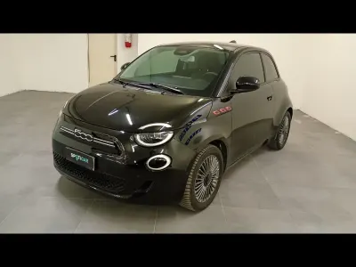 Usata Fiat 500e Icon 42 kW (58 CV) 2021 Nero Utilitaria