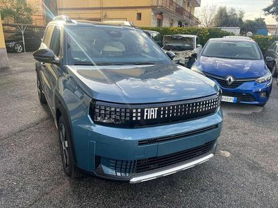 Ny Fiat Grande Panda La Prima 101 HK (74 kW) 2025 Vit Halvkombi