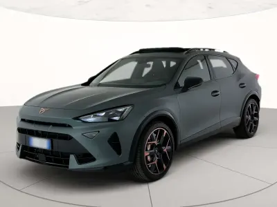 Usata Cupra Formentor VZ 337 CV (247 kW) 2024 Verde SUV
