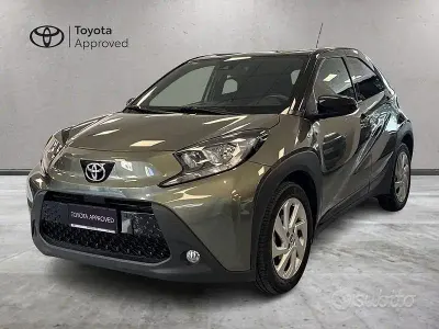 Usata Toyota Aygo X Trend 72 CV (52 kW) 2022 Verde SUV