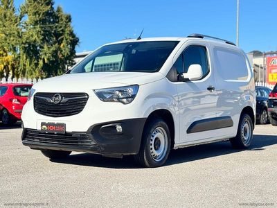 Usata Opel Combo 75 CV (55 kW) 2020 Bianco Monovolume
