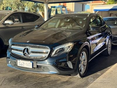 Usata Mercedes GLA220 Premium 170 CV (125 kW) 2015 Nero SUV