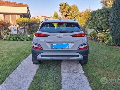 Usata Hyundai Kona 120 CV (88 kW) 2023 Grigio SUV