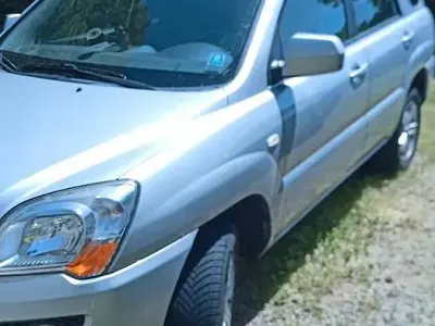 Usata Kia Sportage 141 CV (103 kW) 2010 Grigio SUV