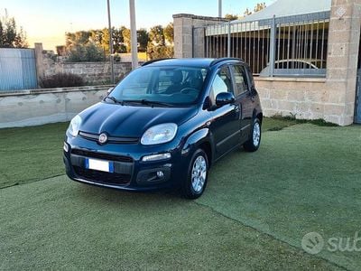 Usata Fiat Panda Lounge 70 CV (51 kW) 2019 Blu Utilitaria