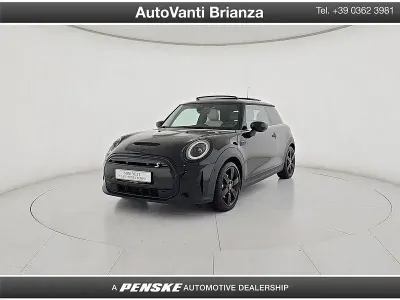 Usata Mini Cooper SE 75 kW (102 CV) 2023 Nero Utilitaria