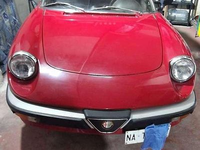 Usata Alfa Romeo Spider Veloce 131 CV (96 kW) 1989 Rosso Cabrio