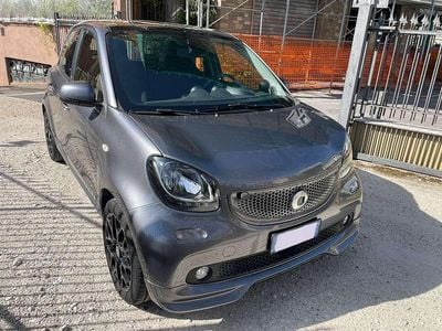 Usata Smart ForFour Superpassion 71 CV (52 kW) 2019 Grigio canna di fucile Utilitaria