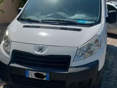Usata Peugeot Expert 128 CV (94 kW) 2016 Other Furgone