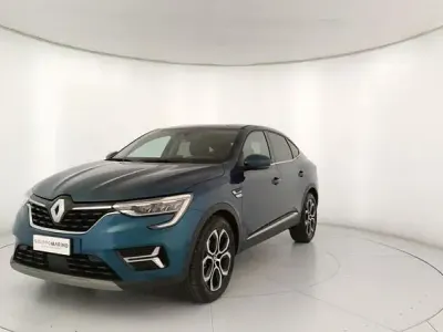 Usata Renault Arkana Techno 143 CV (105 kW) 2023 Blu SUV