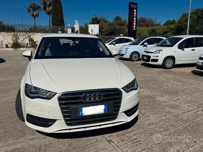 Usata Audi A3 Comfort 110 CV (80 kW) 2015 Bianco Berlina