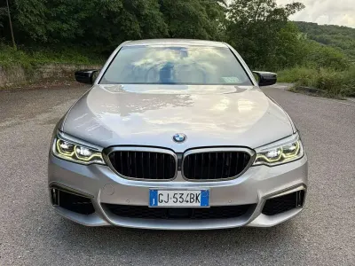 Usata BMW M550 Comfort Edition 400 CV (294 kW) 2019 Grigio Berlina