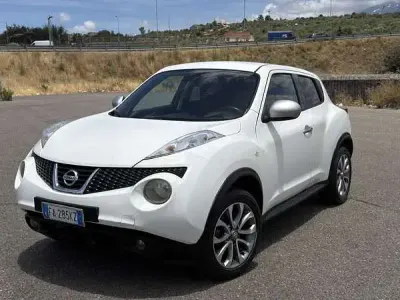 Usata Nissan Juke Tekna 110 CV (80 kW) 2015 Bianco SUV