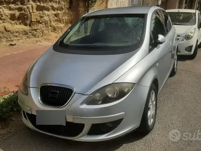 Usata Seat Altea 105 CV (77 kW) 2006 Grigio Monovolume