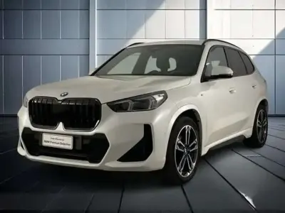Usata BMW X1 M Sport 150 CV (110 kW) 2024 Mineral white metallizzato SUV