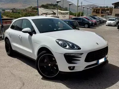 Usata Porsche Macan 250 CV (183 kW) 2017 Bianco SUV
