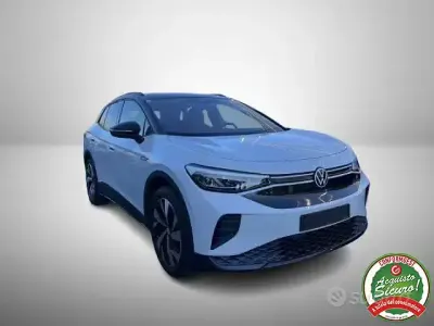 Usata VW ID.4 Pro Performance 150 kW (204 CV) 2021 Bianco SUV