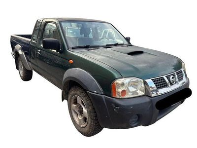 Usata Nissan King 133 CV (97 kW) 2004 Verde Pick-up