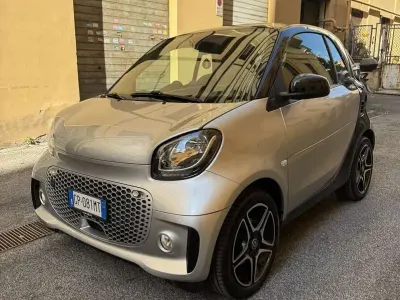 Usata Smart ForTwo Coupé Pulse 41 kW (56 CV) 2023 Utilitaria