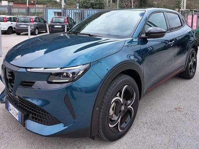 Usata Alfa Romeo Junior Edizione Speciale 136 CV (100 kW) 2024 Blue navigli metalliz SUV